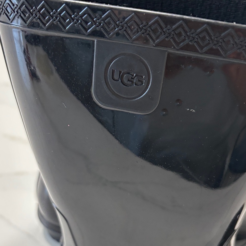 UGG Women's Black Glossy Mid-Calf Rain Boots - Picture 9 of 17